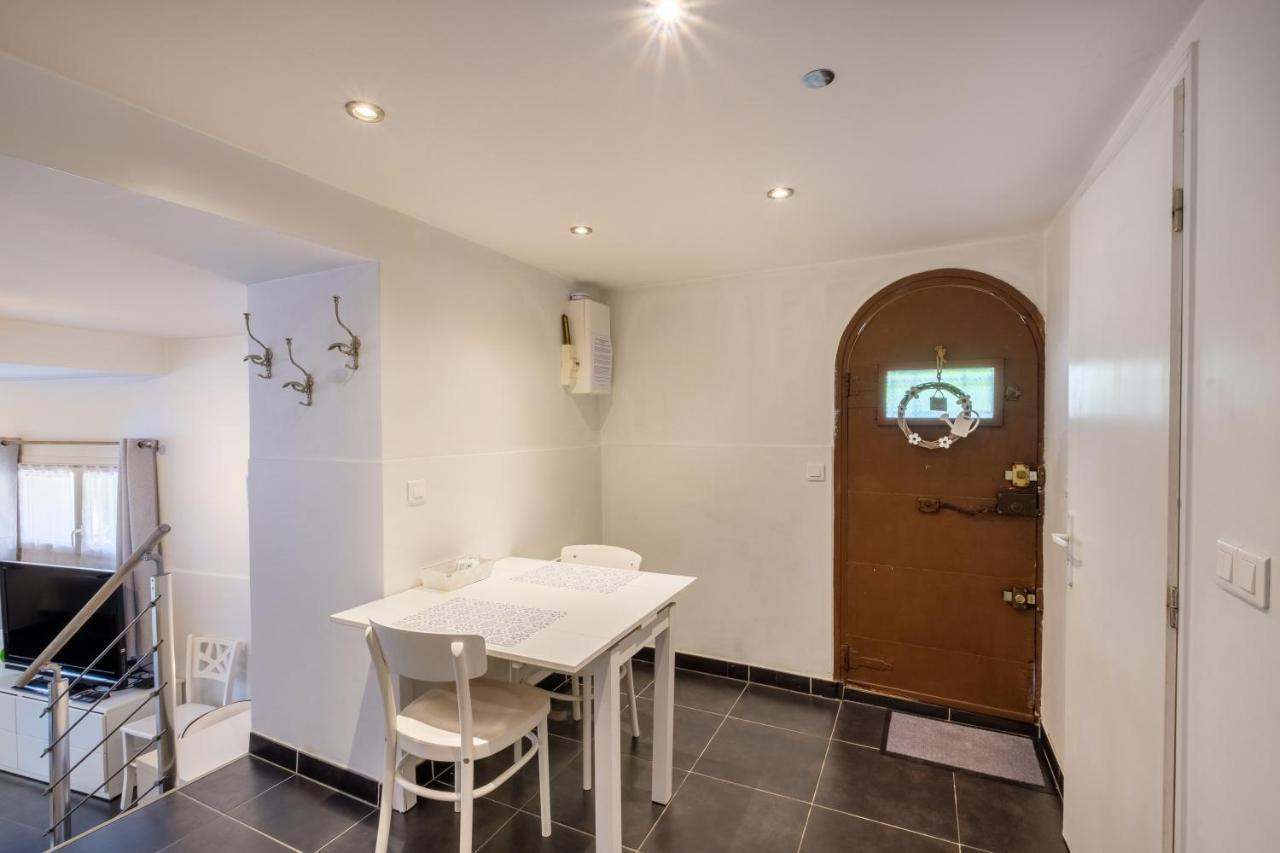 Bas De Villa, Piscine, 3 Etoiles 생폴드방스 외부 사진