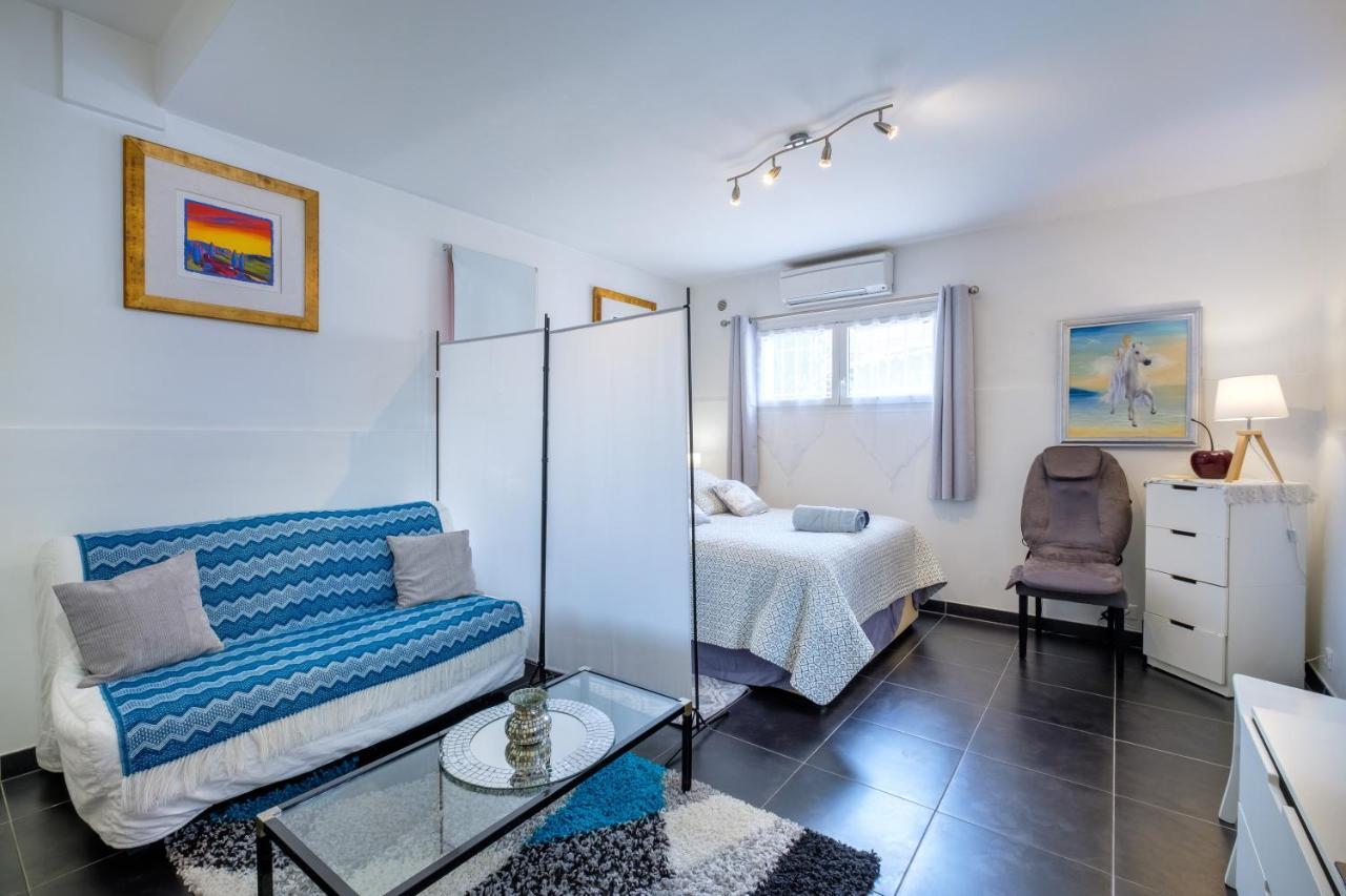 Bas De Villa, Piscine, 3 Etoiles 생폴드방스 외부 사진